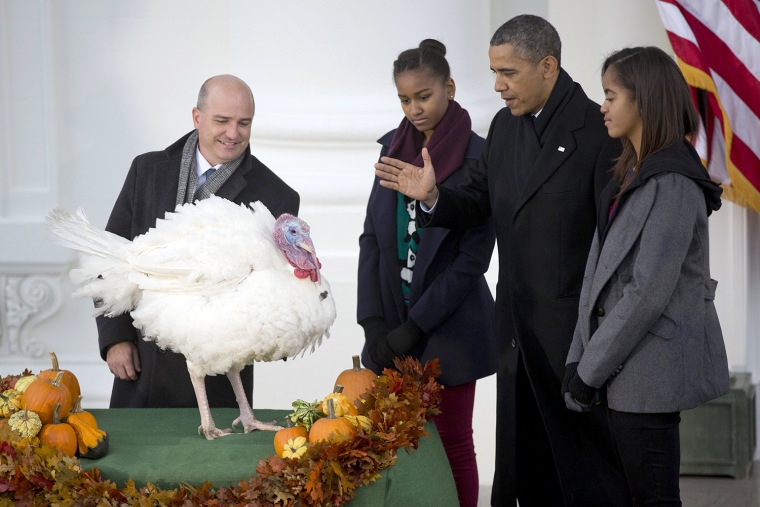 Image: Barack Obama, Sasha Obama, Malia Obama, John Burkel